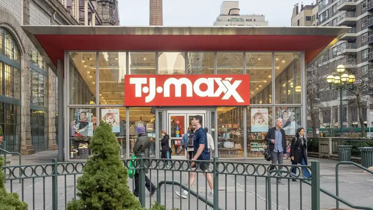 Does TJ MAXX Have Senior Discounts?