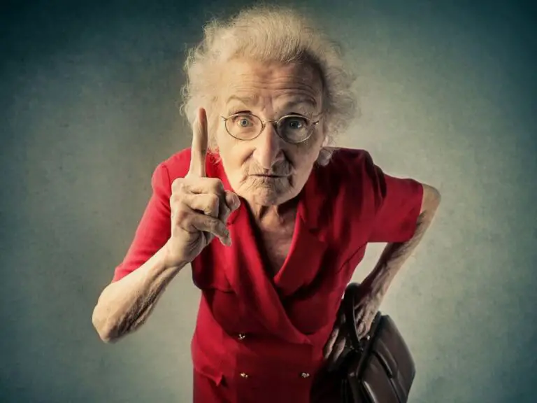 Dealing with Negative Elderly Parents: Strategies and Tips