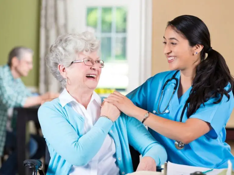 What Is the Average Number of Years a Person Lives in a Nursing Home?